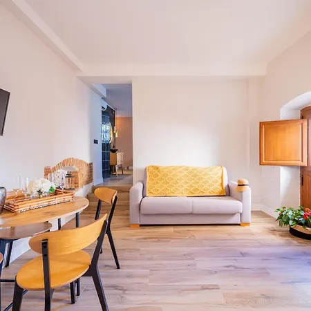 The Nest Masia Tiranasi Relajate Y Disfruta Escapada Con Encanto Cerca De Barcelona-