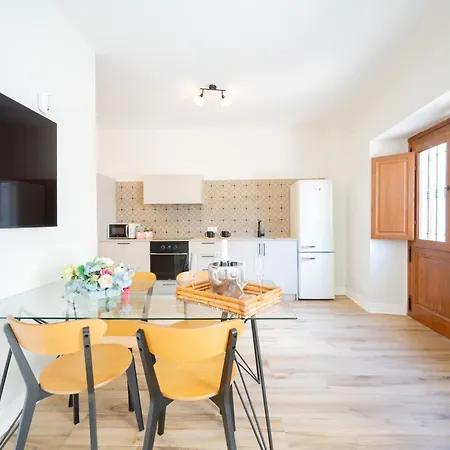 The Nest Masia Tiranasi Relajate Y Disfruta Escapada Con Encanto Cerca De Barcelona- Apartamento *